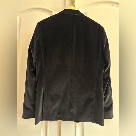HUGO Black Velvet Dinner Jacket - Picture 7 of 7